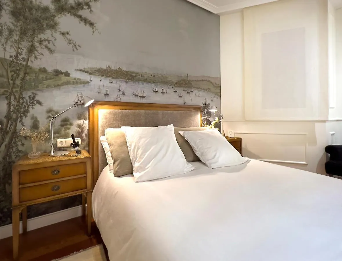 Deluxe Apt-Views To Historic Maria Cristina Hotel San Sebastián